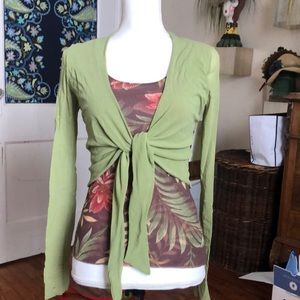 Gorgeous Sweet Pea top